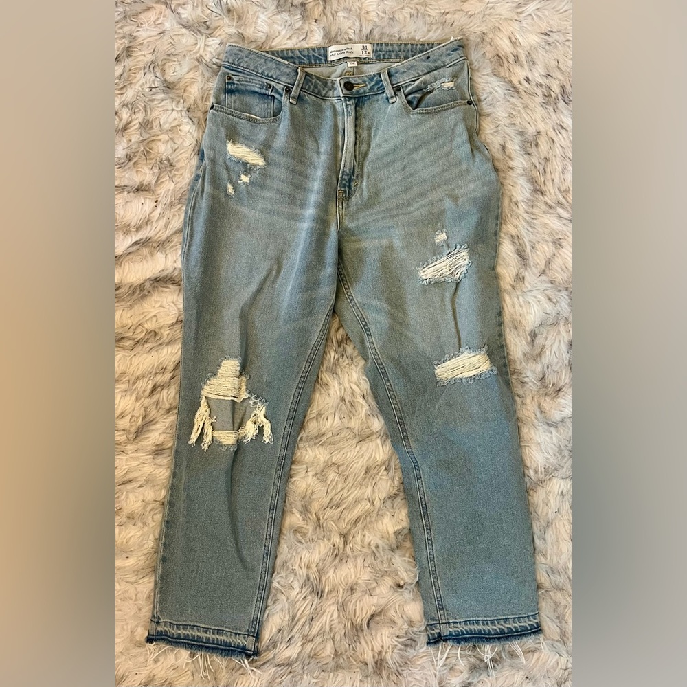 Abercrombie & Fitch Distressed Mom Jeans